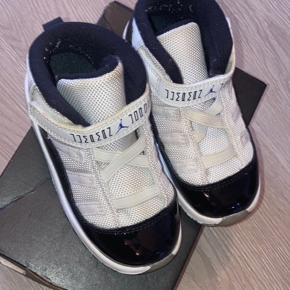 Classic kicks - Picture 2 of 4